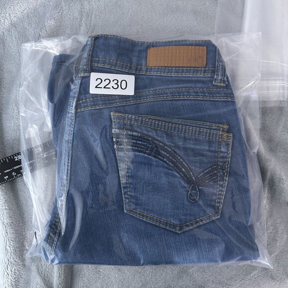 Jolt Straight Leg Jeans Womens Size 5 Embroidered Pockets Low Rise Blue - Picture 12 of 12